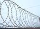 Op zwaar werk berekende Zinkdeklaag bto-12 Scheermesprikkeldraad Anti beklimt Blad voor Gevangenis